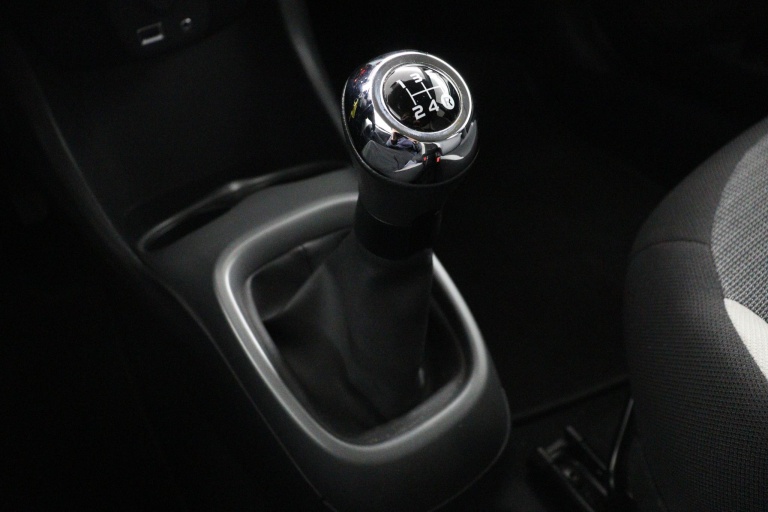 Toyota Aygo - 1.0 VVT-i x-joy 58