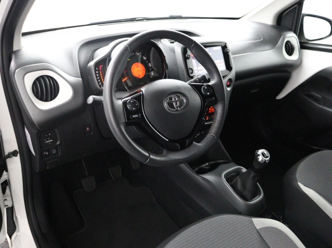 Toyota Aygo - 1.0 VVT-i x-joy