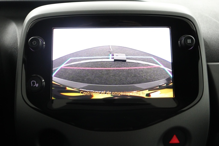 Toyota Aygo - 1.0 VVT-i x-joy 9