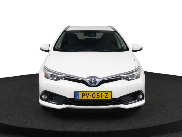 Toyota Auris Touring Sports - 1.8 Hybrid Dynamic Go 16