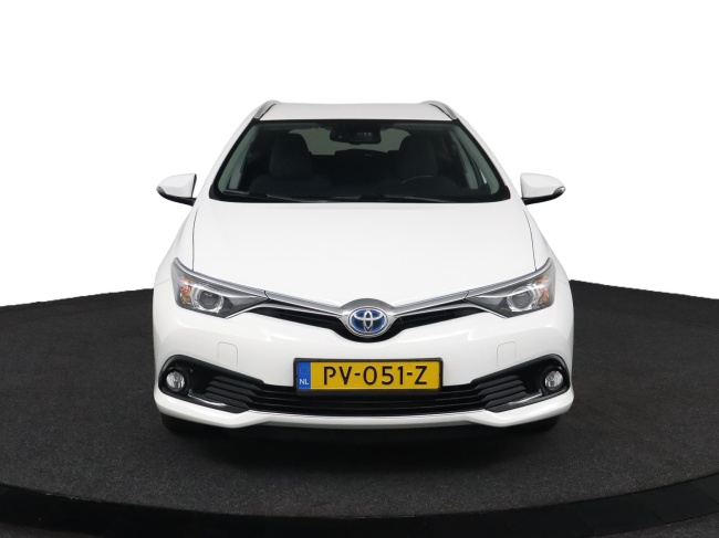 Toyota Auris Touring Sports - 1.8 Hybrid Dynamic Go