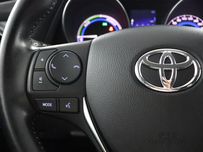 Toyota Auris Touring Sports - 1.8 Hybrid Dynamic Go