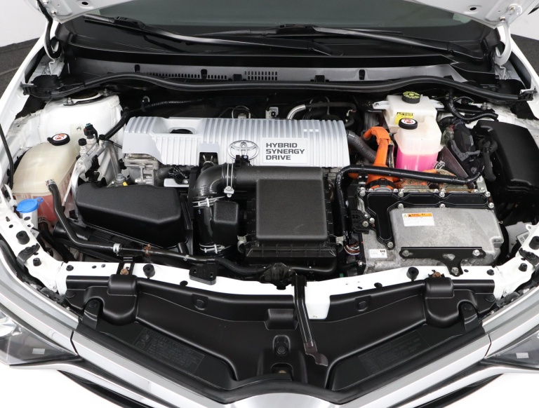 Toyota Auris Touring Sports - 1.8 Hybrid Dynamic Go 30