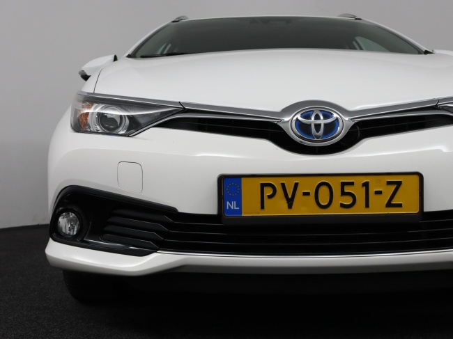 Toyota Auris Touring Sports - 1.8 Hybrid Dynamic Go