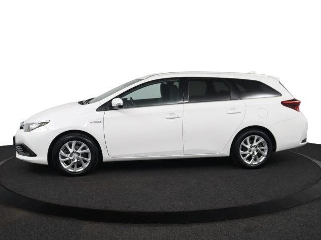 Toyota Auris Touring Sports - 1.8 Hybrid Dynamic Go