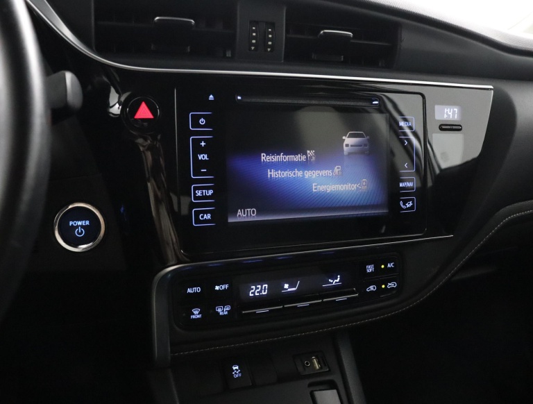 Toyota Auris Touring Sports - 1.8 Hybrid Dynamic Go 50