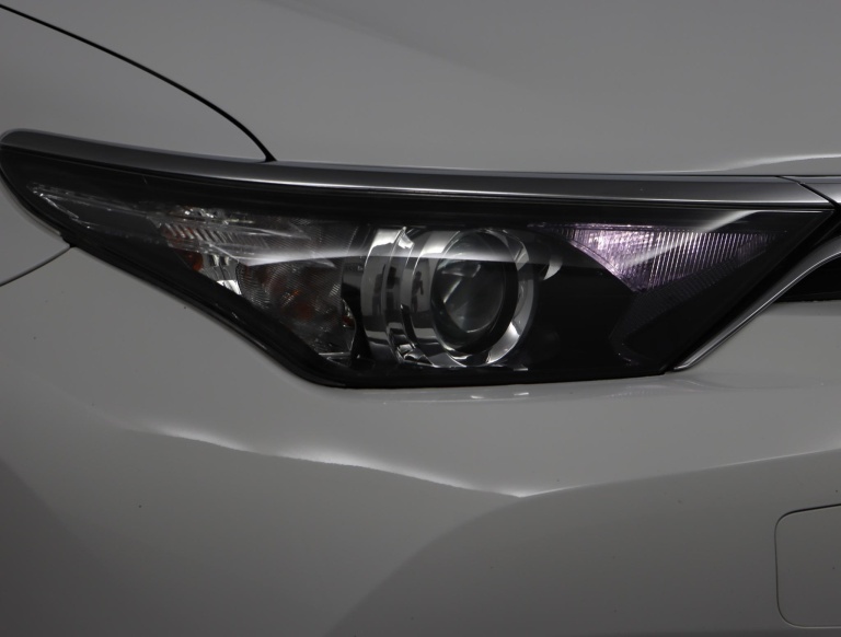 Toyota Auris Touring Sports - 1.8 Hybrid Dynamic Go 59