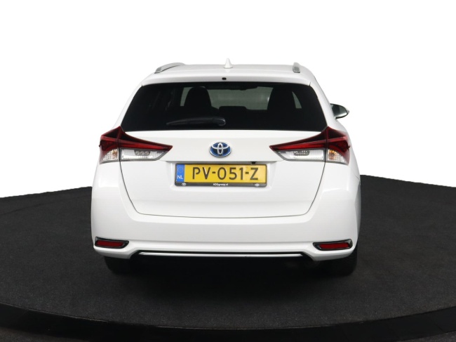 Toyota Auris Touring Sports - 1.8 Hybrid Dynamic Go
