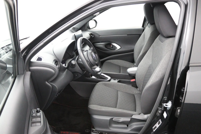 Toyota Yaris Cross - 1.5 Hybrid Dynamic Comfort Pack 17