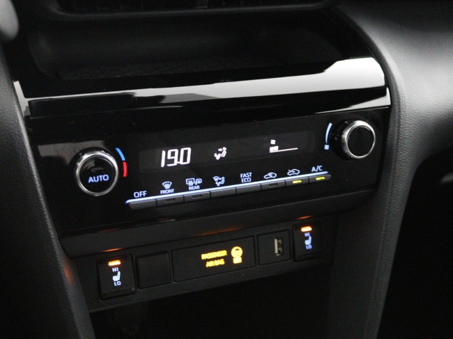 Toyota Yaris Cross - 1.5 Hybrid Dynamic Comfort Pack