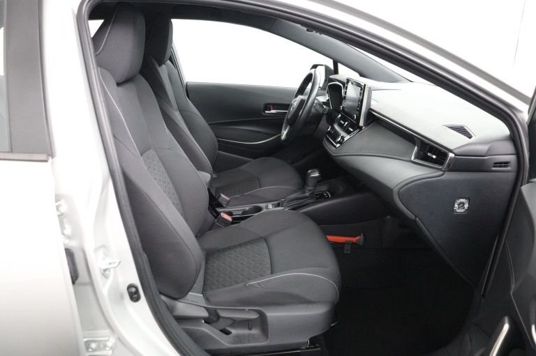 Toyota Corolla Touring Sports - 1.8 Hybrid Active 22