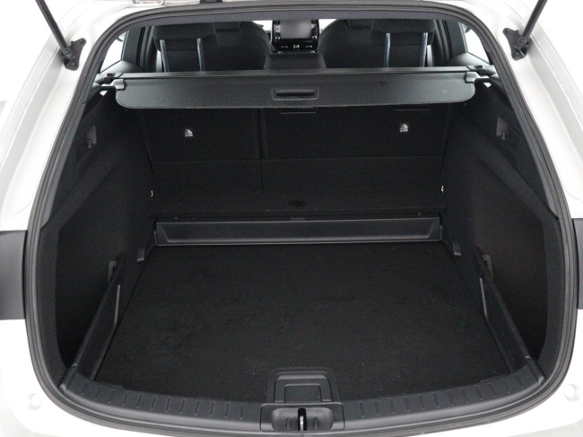 Toyota Corolla Touring Sports - 1.8 Hybrid Active