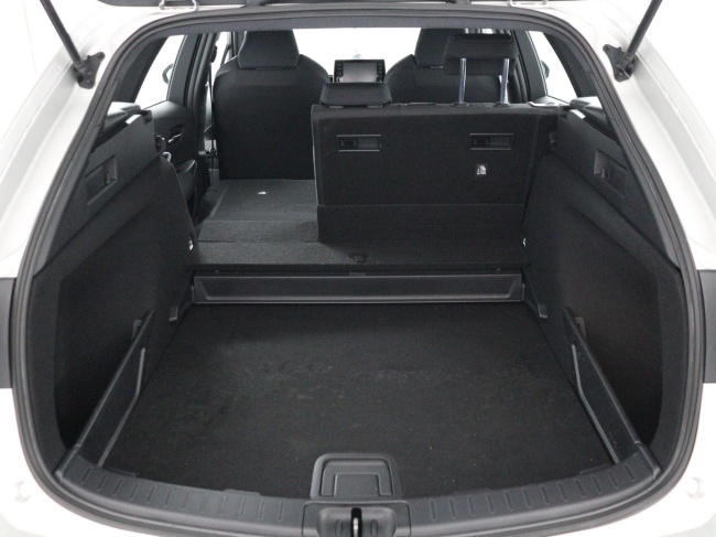 Toyota Corolla Touring Sports - 1.8 Hybrid Active