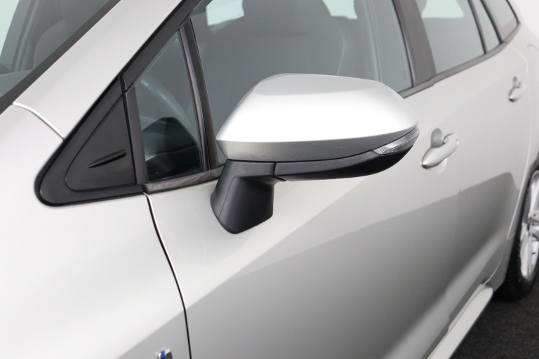 Toyota Corolla Touring Sports - 1.8 Hybrid Active 38