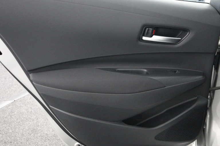 Toyota Corolla Touring Sports - 1.8 Hybrid Active 42