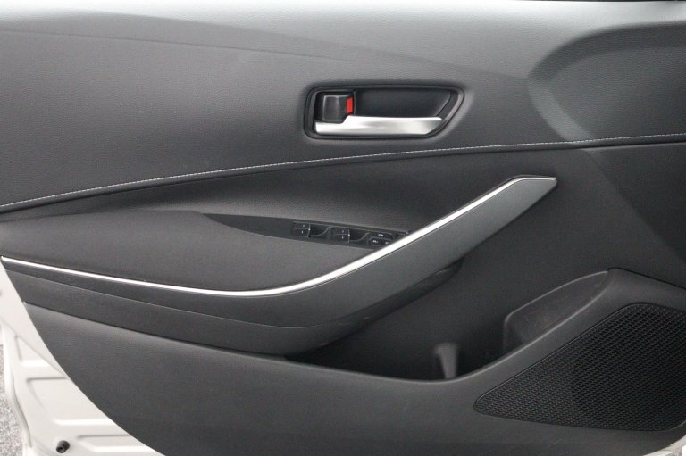 Toyota Corolla Touring Sports - 1.8 Hybrid Active 48