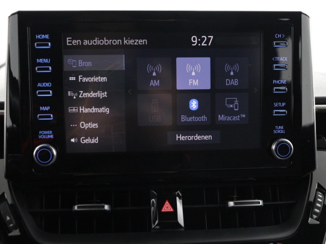 Toyota Corolla Touring Sports - 1.8 Hybrid Active