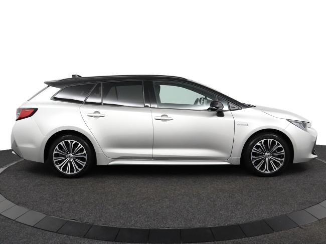 Toyota Corolla Touring Sports - 1.8 Hybrid Dynamic