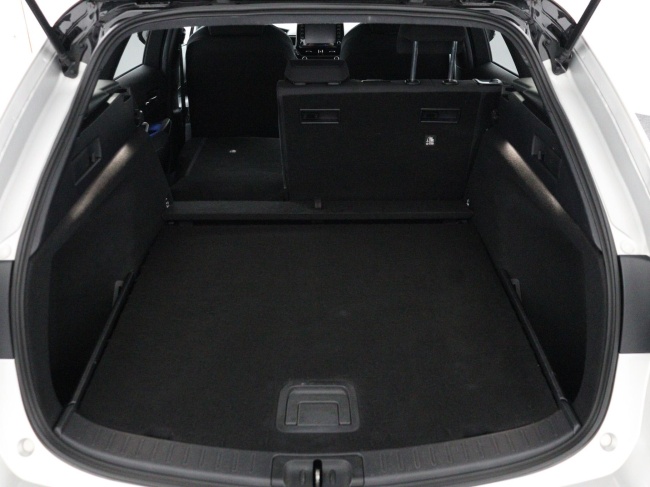 Toyota Corolla Touring Sports - 1.8 Hybrid Dynamic