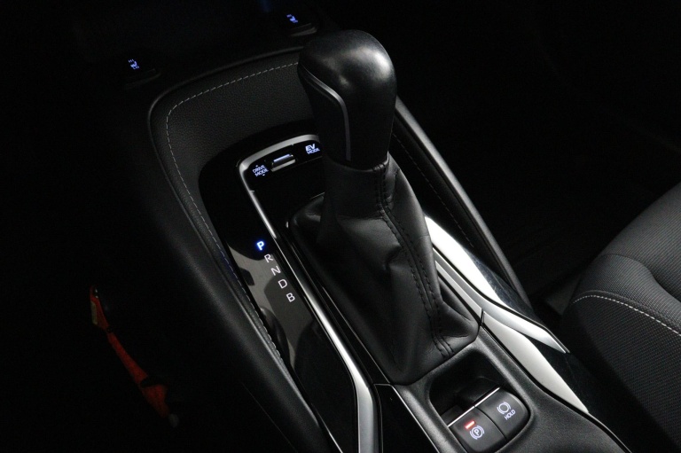 Toyota Corolla Touring Sports - 1.8 Hybrid Dynamic 27