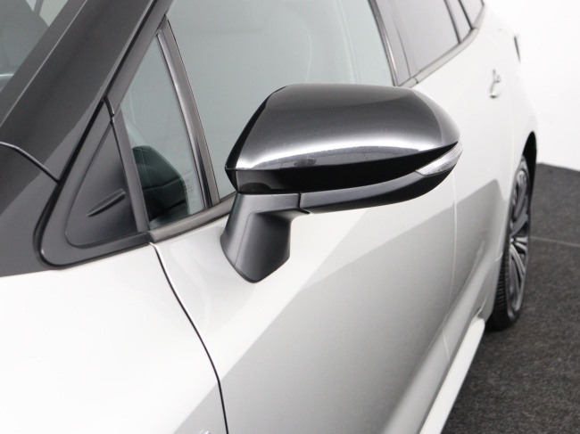 Toyota Corolla Touring Sports - 1.8 Hybrid Dynamic