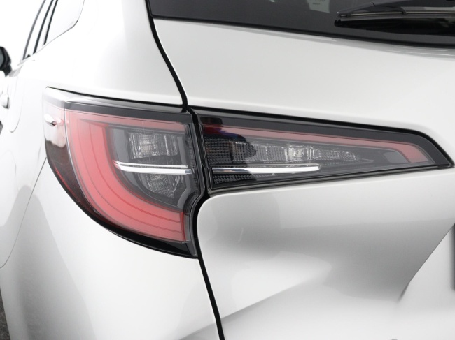 Toyota Corolla Touring Sports - 1.8 Hybrid Dynamic