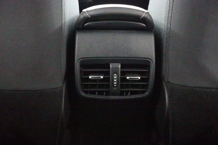 Toyota Corolla Touring Sports - 1.8 Hybrid Dynamic 61