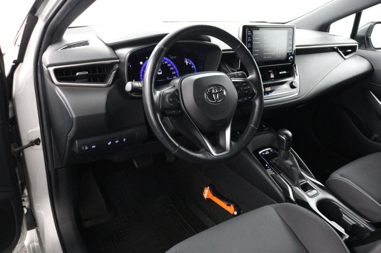 Toyota Corolla Touring Sports - 1.8 Hybrid Dynamic 63