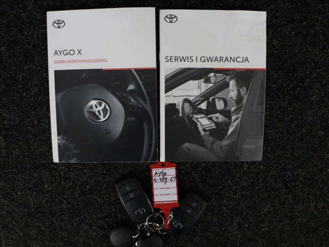 Toyota Aygo X - 1.0 VVT-i S-CVT Envy