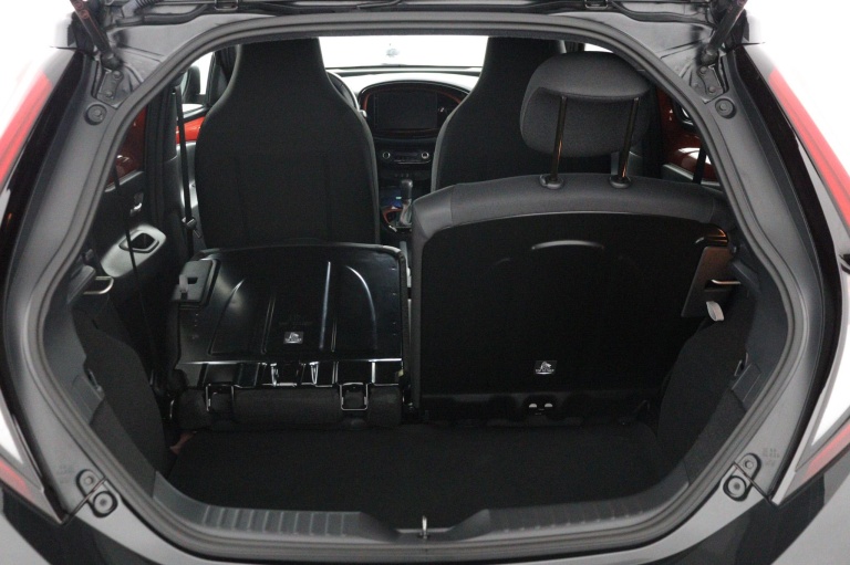 Toyota Aygo X - 1.0 VVT-i S-CVT Envy 25