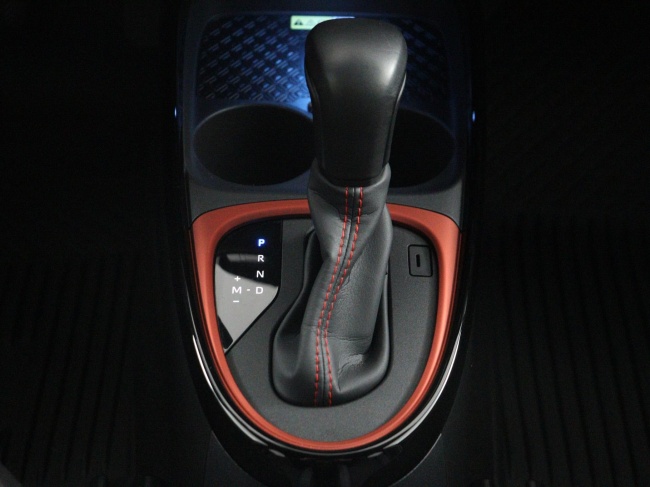Toyota Aygo X - 1.0 VVT-i S-CVT Envy