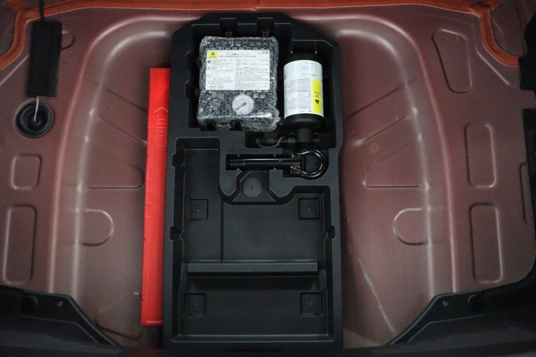 Toyota Aygo X - 1.0 VVT-i S-CVT Envy 34