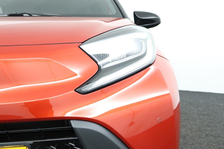 Toyota Aygo X - 1.0 VVT-i S-CVT Envy 37