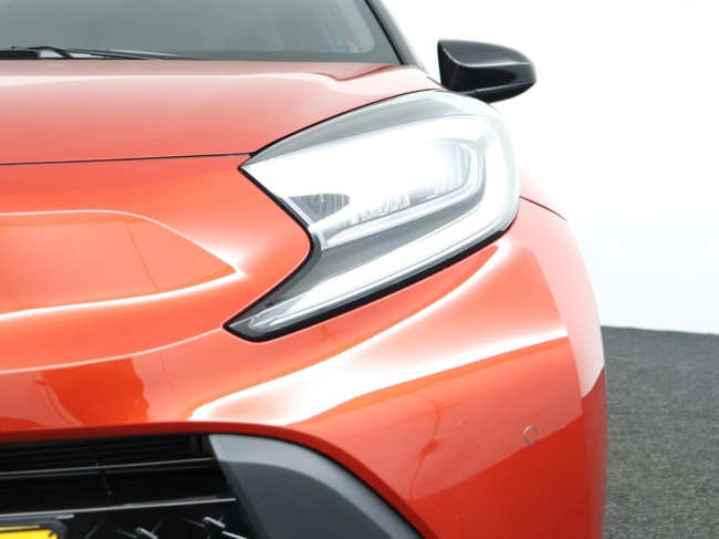 Toyota Aygo X - 1.0 VVT-i S-CVT Envy