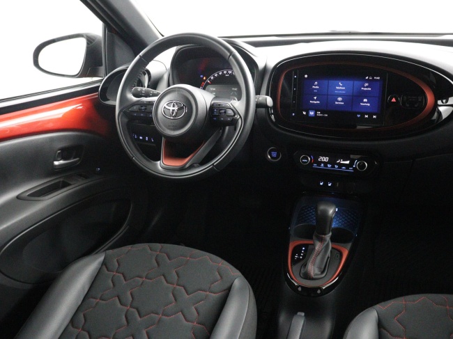Toyota Aygo X - 1.0 VVT-i S-CVT Envy