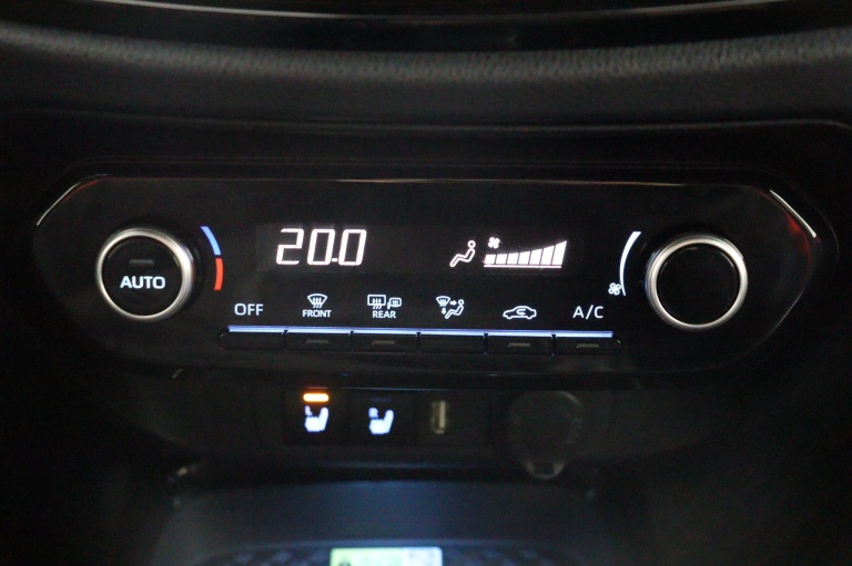 Toyota Aygo X - 1.0 VVT-i S-CVT Envy 7