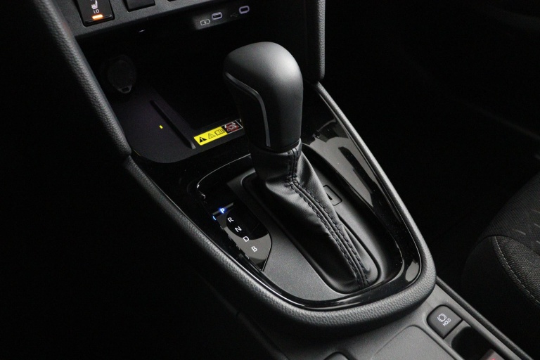 Toyota Yaris Cross - 1.5 Hybrid 115 Dynamic 26