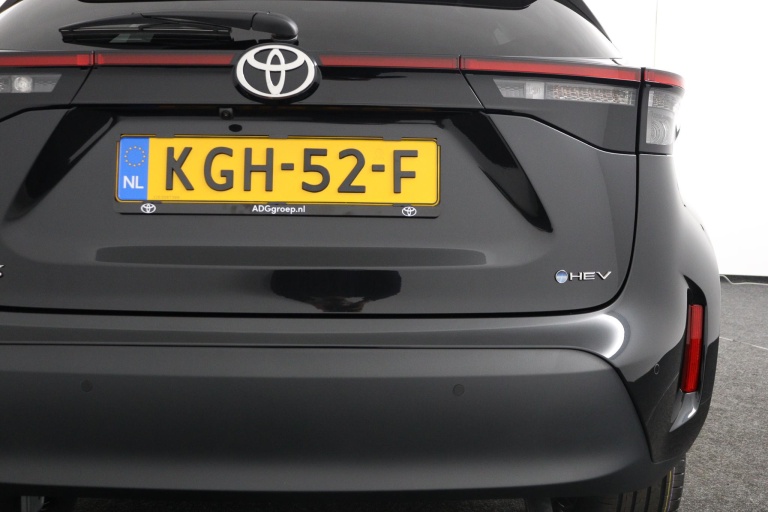 Toyota Yaris Cross - 1.5 Hybrid 115 Dynamic 42