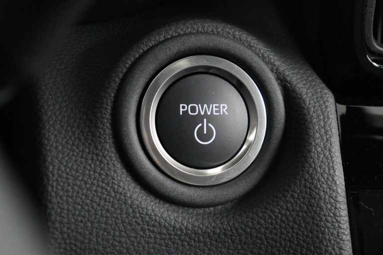 Toyota Yaris Cross - 1.5 Hybrid 115 Dynamic 44