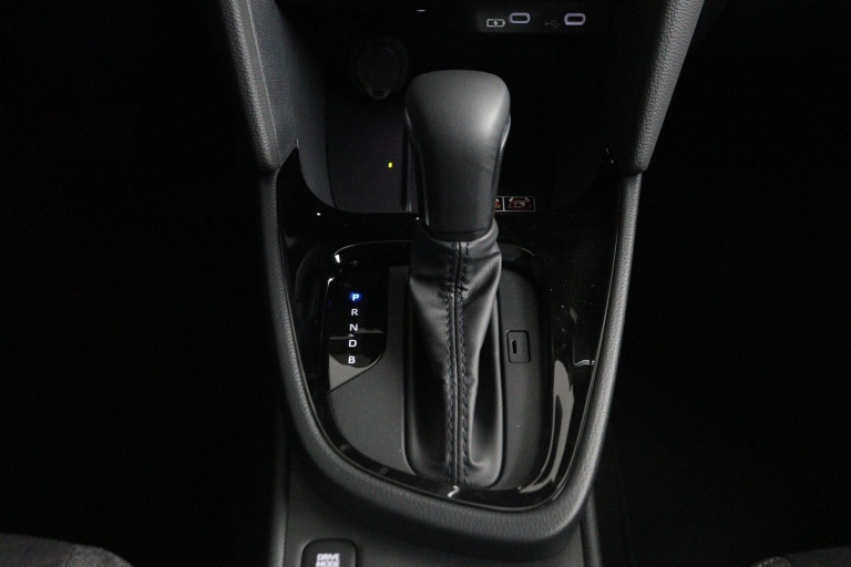 Toyota Yaris Cross - 1.5 Hybrid 115 Dynamic 63
