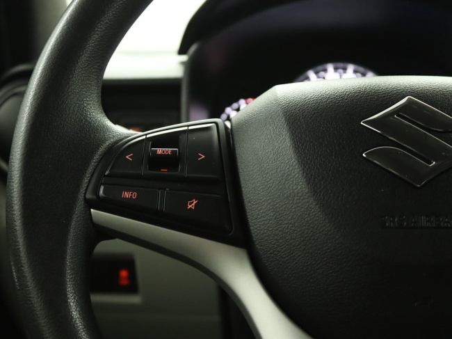 Suzuki Ignis - 1.2 Select Intro