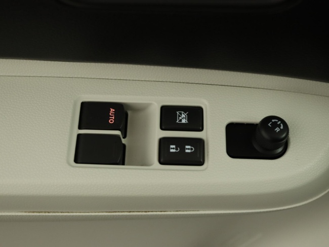 Suzuki Ignis - 1.2 Select Intro