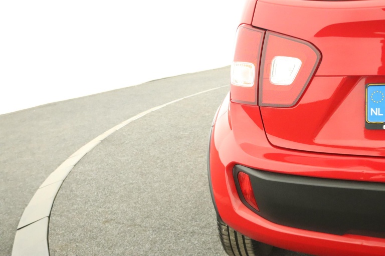 Suzuki Ignis - 1.2 Select Intro 39
