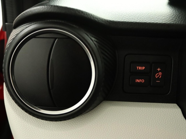 Suzuki Ignis - 1.2 Select Intro