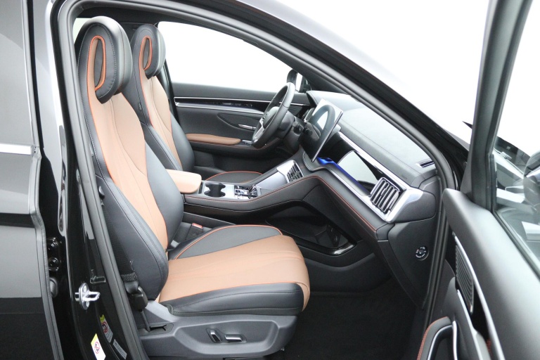 BYD SEAL U - 1.5 DM-i FWD Boost 18