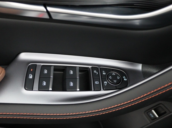 BYD SEAL U - 1.5 DM-i FWD Boost