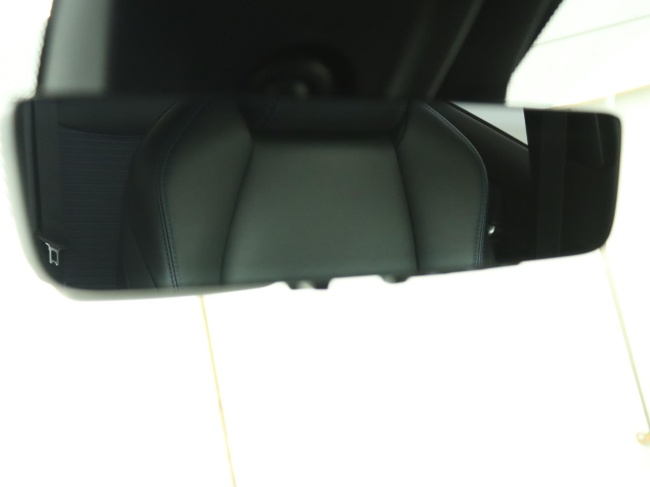Toyota RAV4 - 2.5 Hybrid Bi-Tone