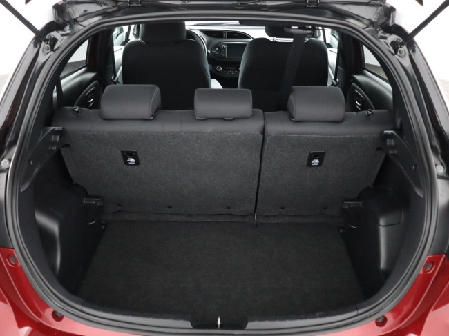 Toyota Yaris - 1.5 Hybrid Bi-Tone