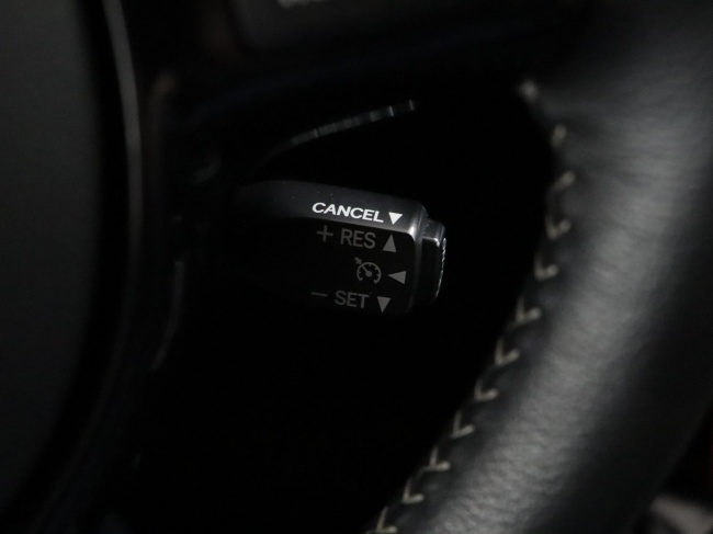 Toyota Yaris - 1.5 Hybrid Bi-Tone