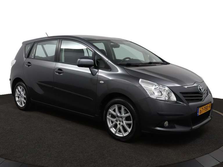 Toyota Verso - 1.8 VVT-i Business 14